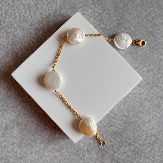 Big 4 pearl bracelet